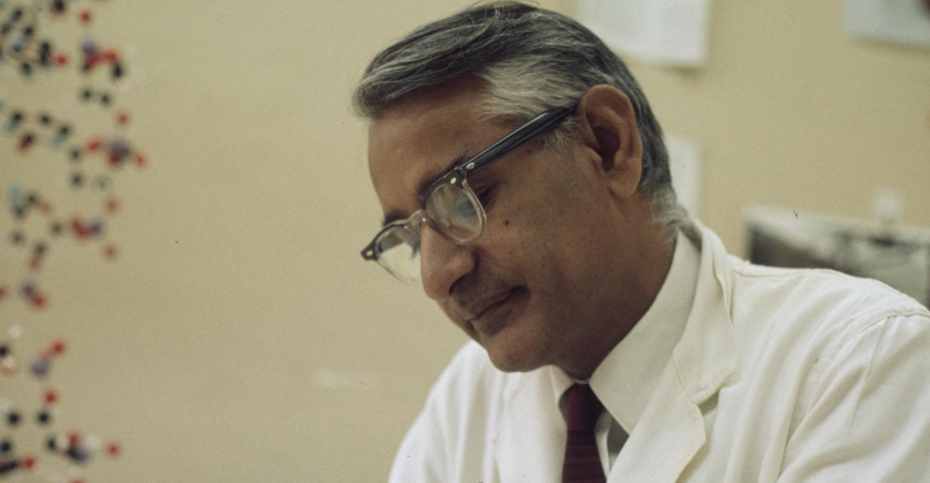Fundamentos de la genética | Har Gobind Khorana (1922-2011)
