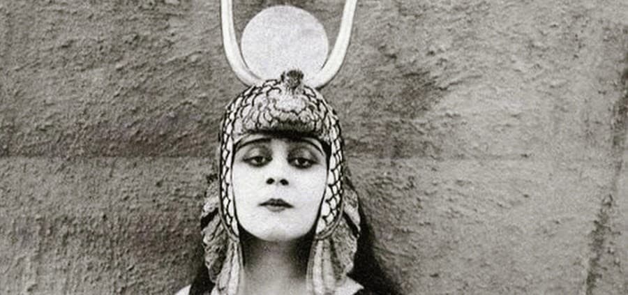 El debut de las vamp | Theda Bara  (1885-1955)