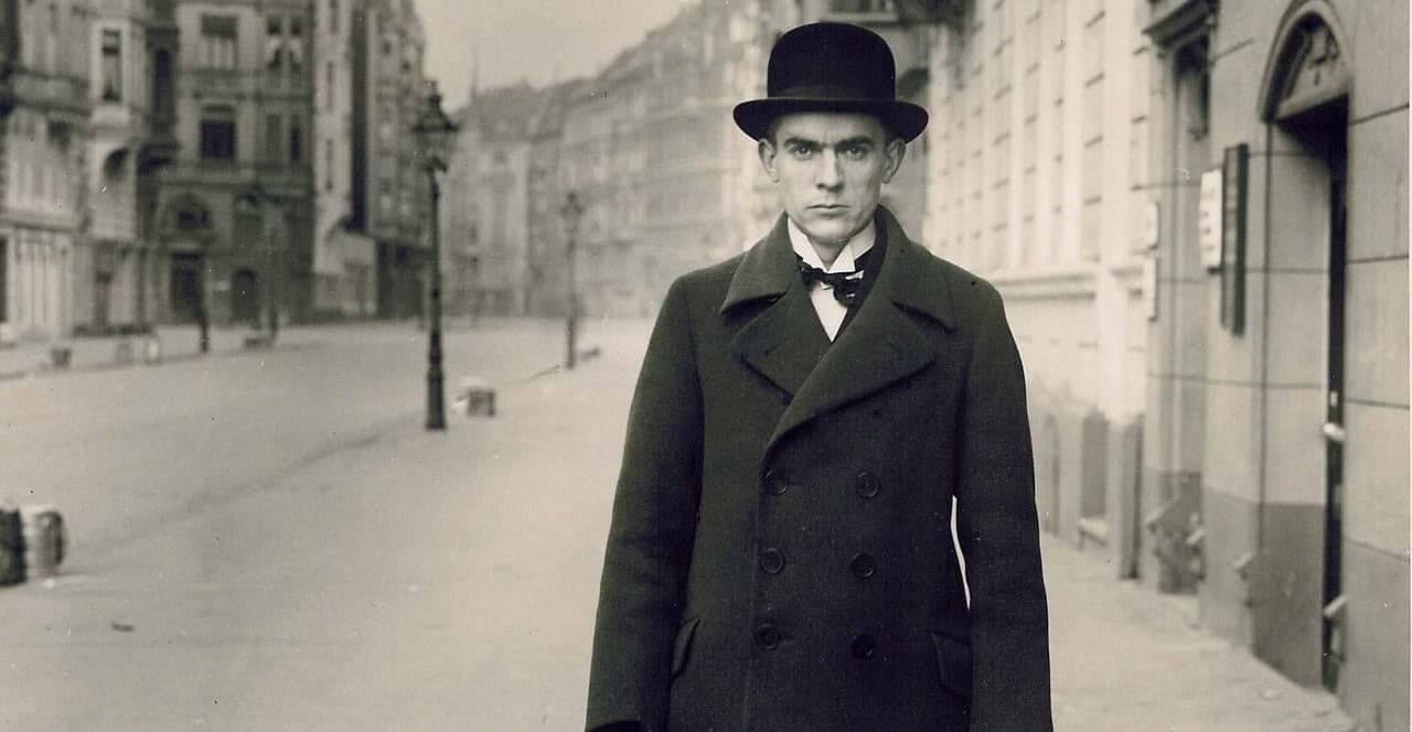 Un escritor con atributos | Robert Musil   (1880-1942)
