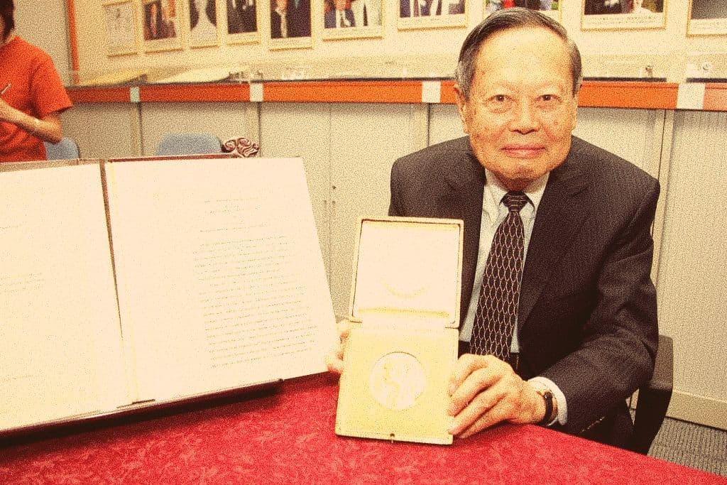 Chen Ning Yang (1922)