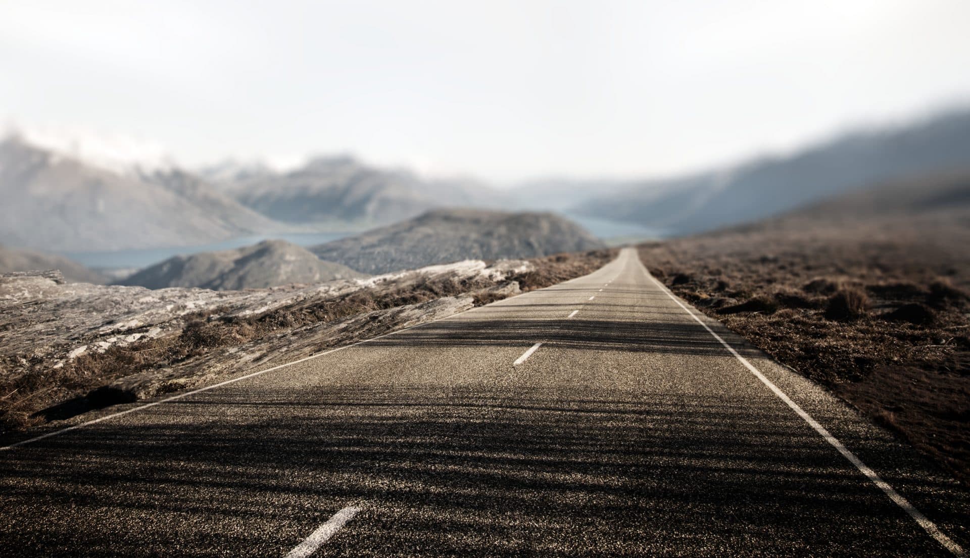 POR LA RUTA DE LA INICIACIÓN