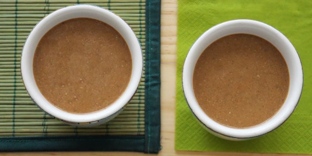 JUGO DE CHOCOLATE, CAFÉ Y AGUACATE