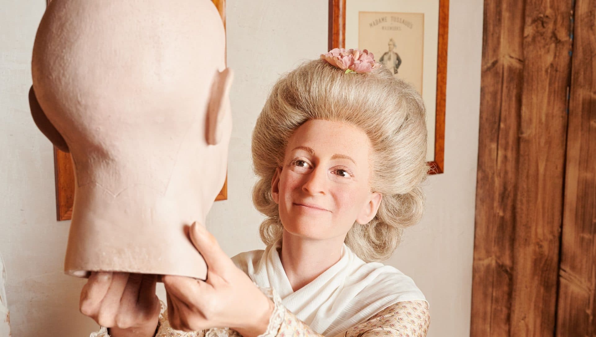 Tallar el horror / Marie Tussaud (1761-1850)