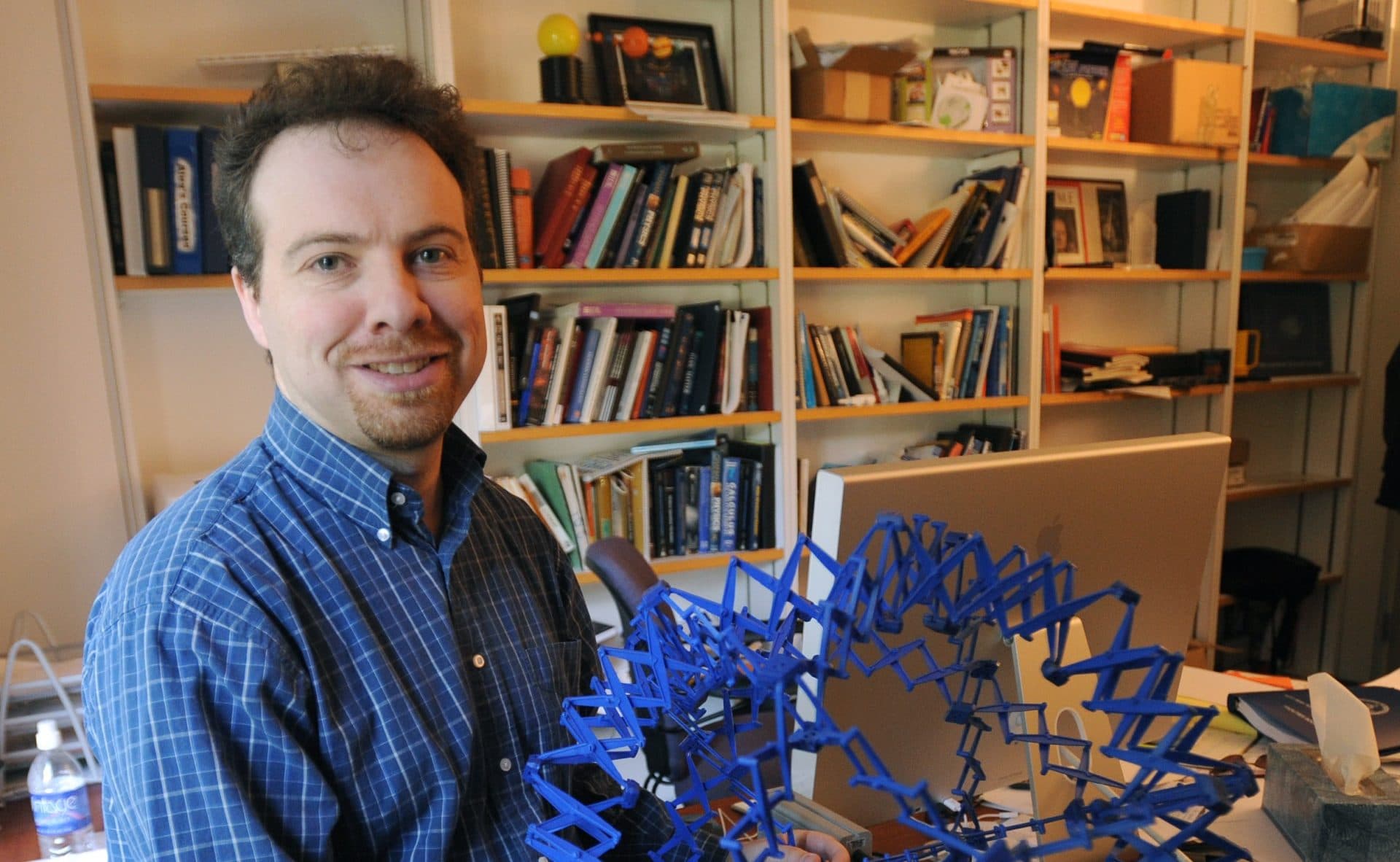 Un universo acelerado | Adam Riess (1969-)