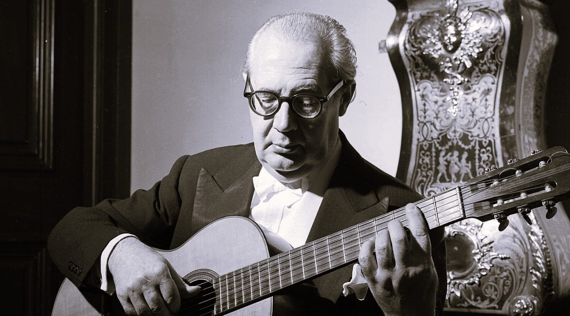 Y la guitarra mutó en sus manos | Andrés Segovia (1893-1987)